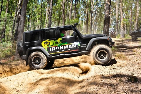 Podvozková sada Jeep Wrangler JK 2006+ Ironman4x4 Foam Cell Pro ( repasovatelné tlumiče)