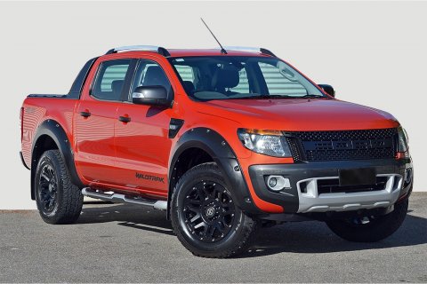 Rozšířené lemy blatníků Ford Ranger T6 2011-2015 před liftem