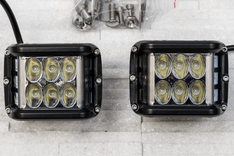 Přídavná boční světla CREE LED 45W rozptýlené