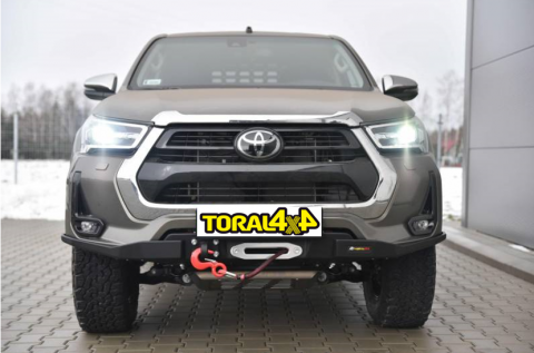 Přední nárazník Slim s plotnou pro Toyota Hilux Revo 2020+