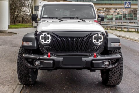Přední pevnostní nárazník BEZ PDC pro JEEP WRANGLER JL 2018+