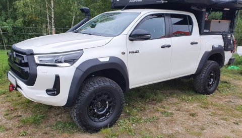 Lemy blatníků 5 cm pro Toyotu Hilux REVO ROCO od 2019