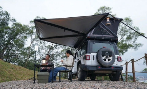 Markýza boční samonosná 180 2 m